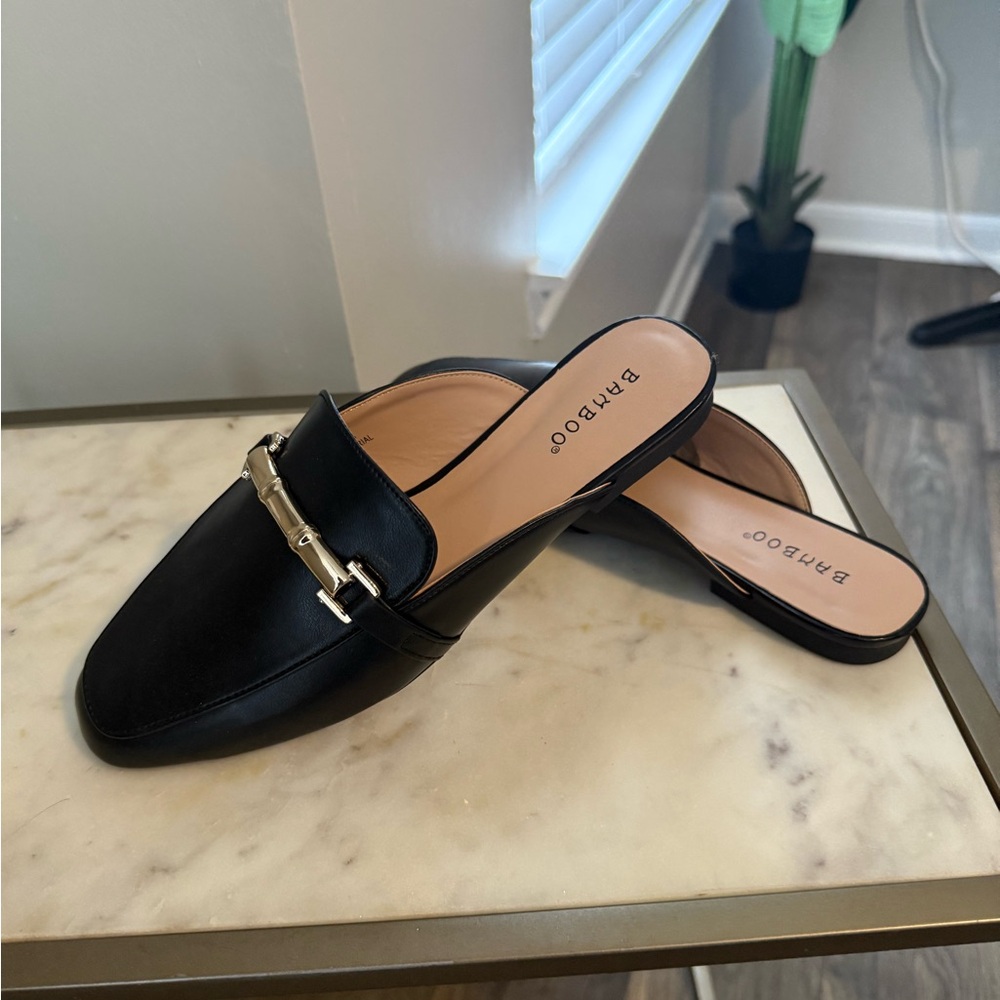 BAMBOO Black Flats with Gold Accent